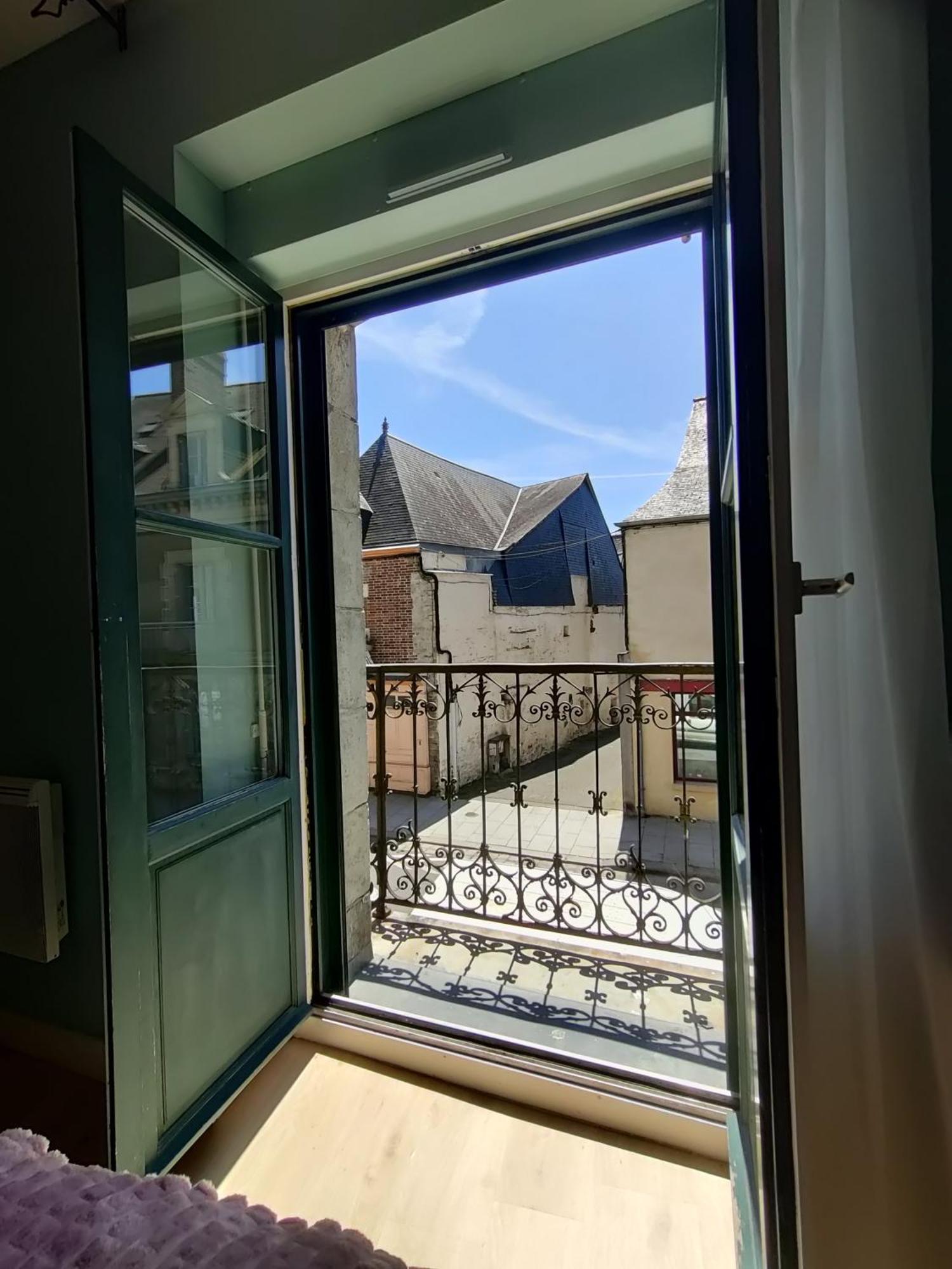 Appartement Emilia Centre Ville Vitré Kültér fotó